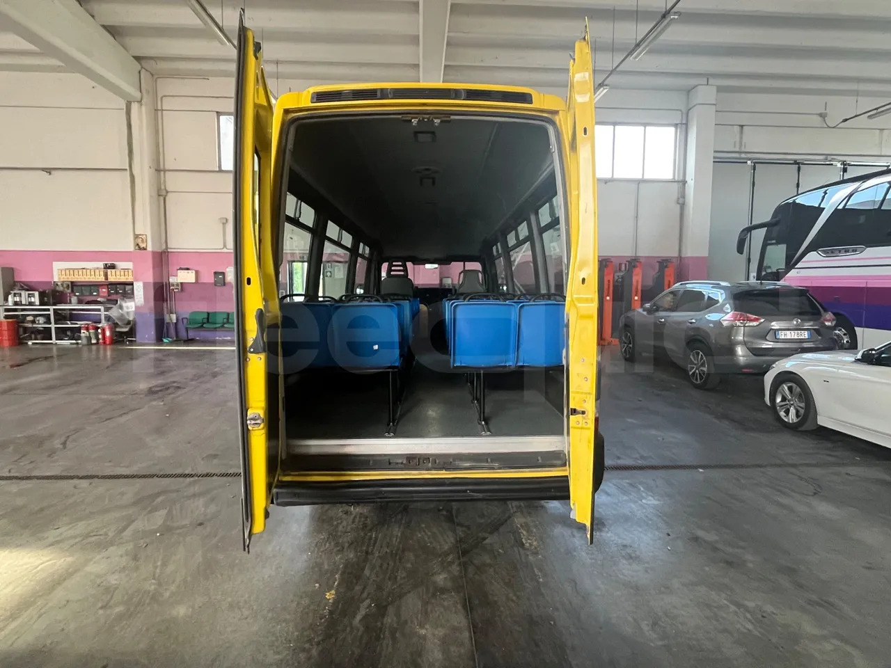 Leasing of  Iveco A50 Iveco A50: picture 14