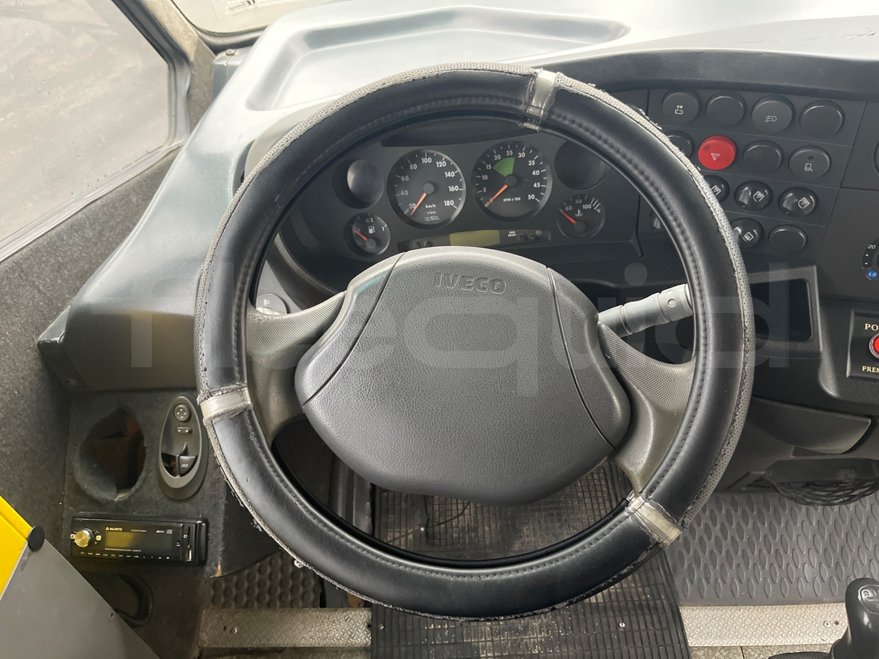 School bus Iveco Cacciamali: picture 20