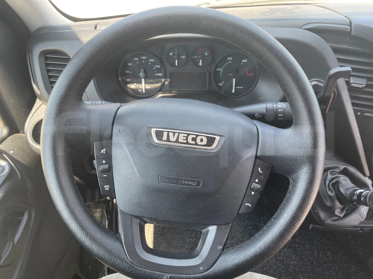 Minibus, Passenger van Iveco Daily: picture 20