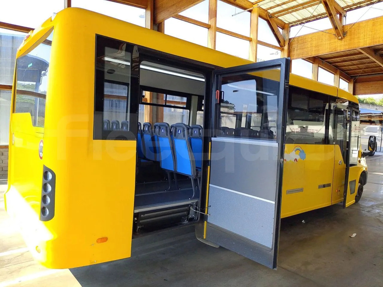 Leasing of Iveco Indcar Iveco Indcar: picture 10 Leasing of Iveco Indcar Iveco Indcar: picture 10