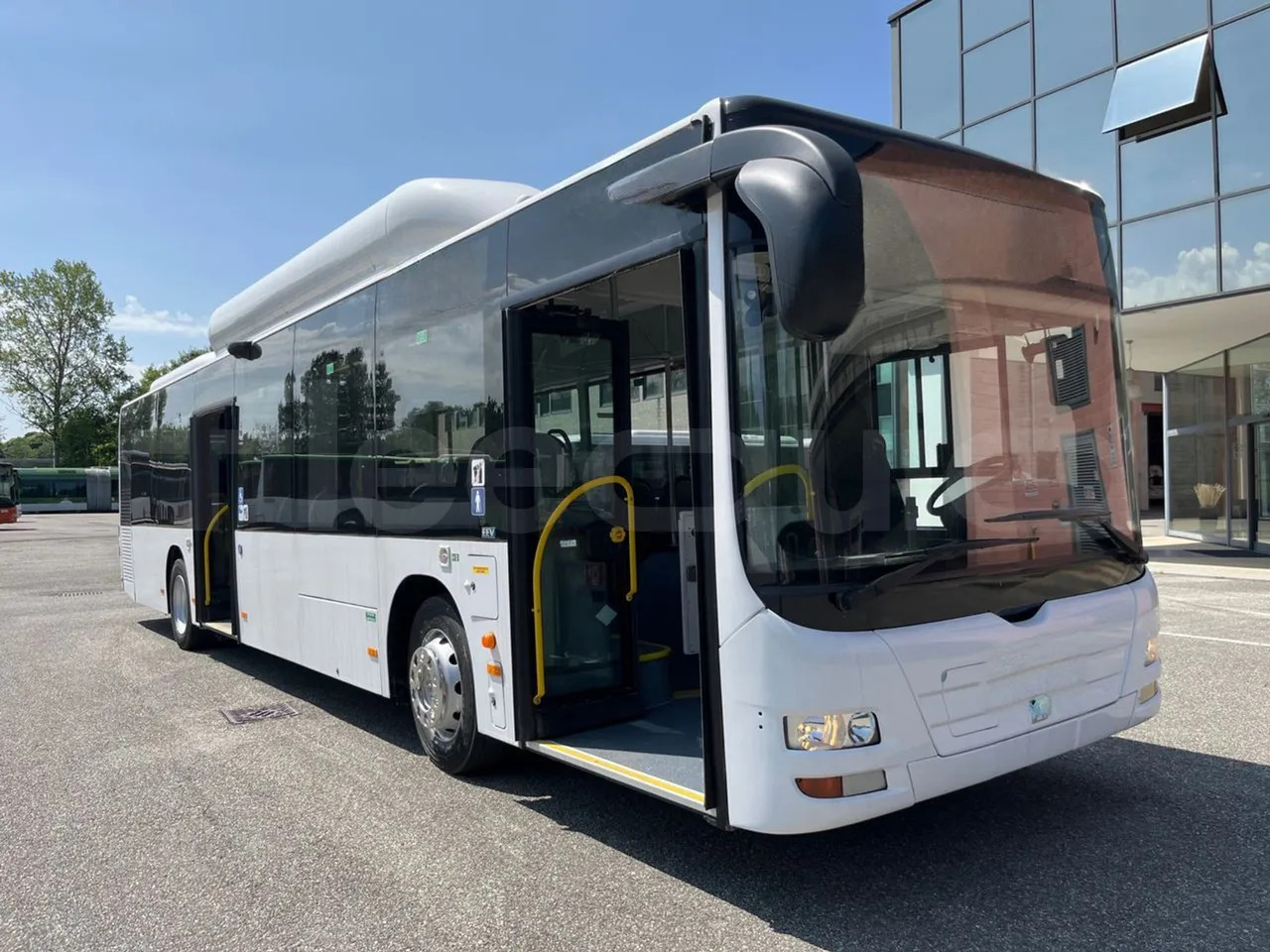 Leasing of  Man A21 Man A21: picture 10