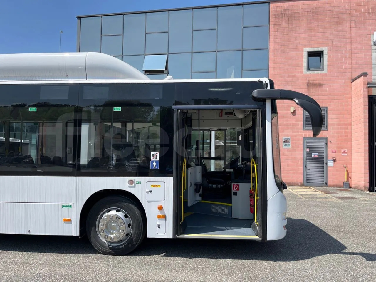 Leasing of  Man A21 Man A21: picture 13