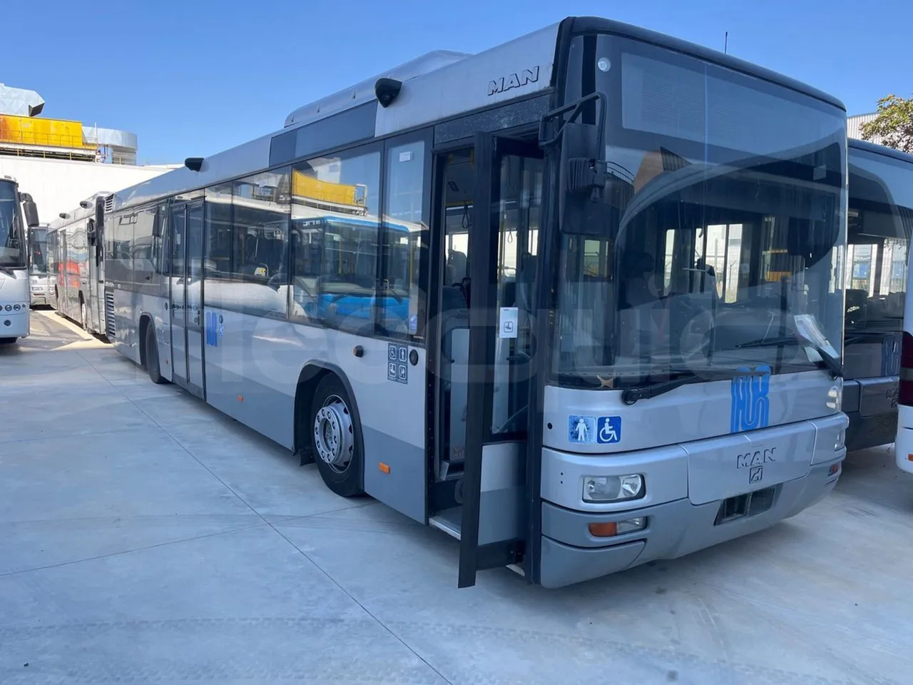 Man Lion's Classic - Suburban bus: picture 1 Man Lion's Classic - Suburban bus: picture 1