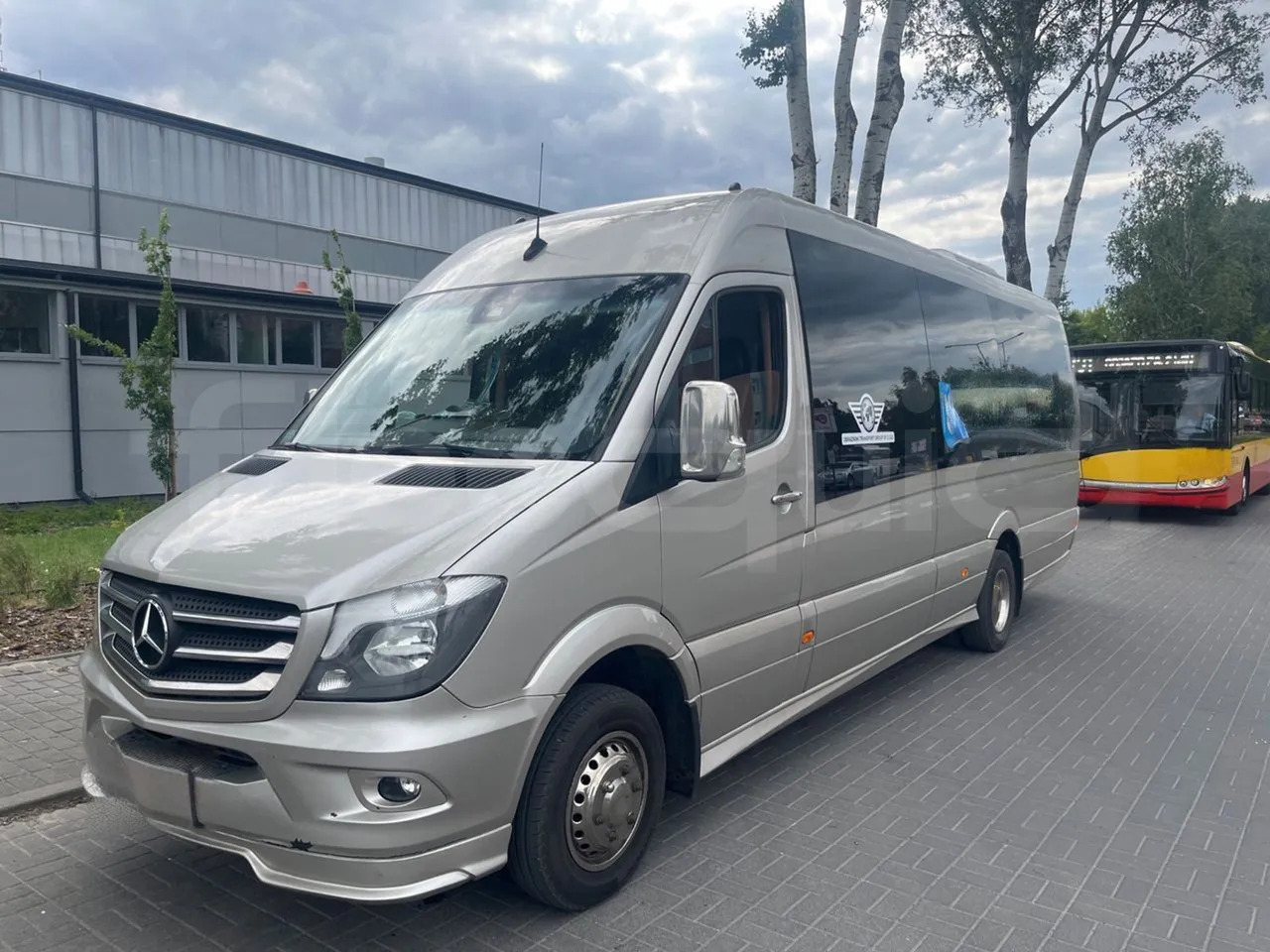 Mercedes-Benz Sprinter - Coach: picture 3 Mercedes-Benz Sprinter - Coach: picture 3