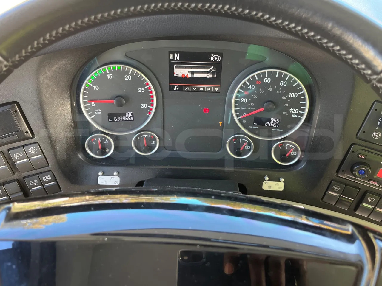 Neoplan Skyliner - Coach: picture 3 Neoplan Skyliner - Coach: picture 3