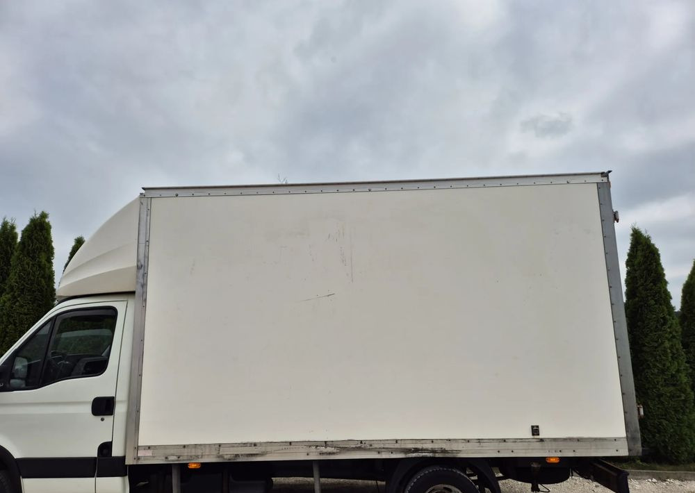 Kontener 8 palet wysoki meblowy 2013 rok Iveco Mascott Master Sprinter regulowana podramówka Stan bdb! - Swap body - box: picture 2 Kontener 8 palet wysoki meblowy 2013 rok Iveco Mascott Master Sprinter regulowana podramówka Stan bdb! - Swap body - box: picture 2