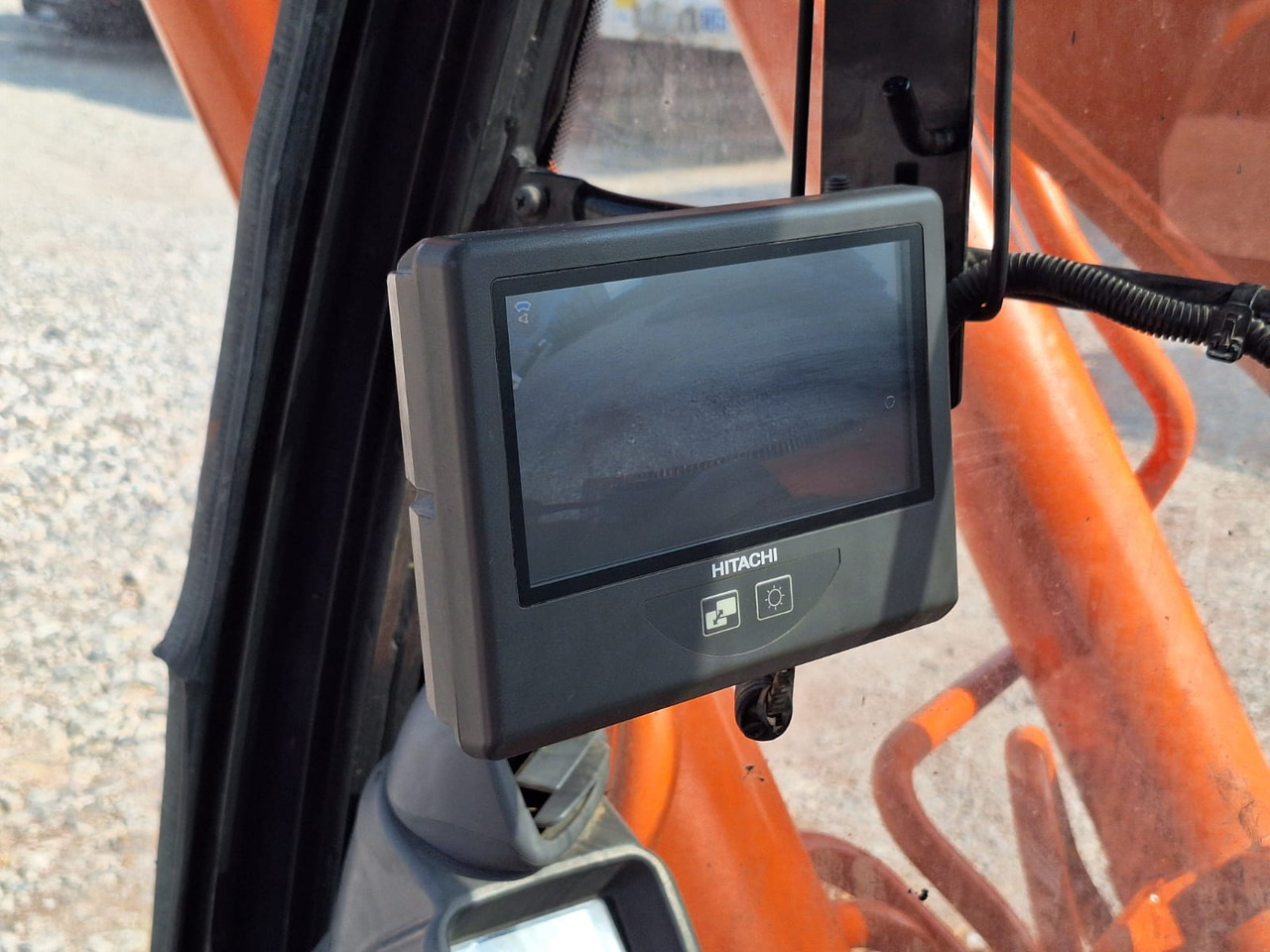 Leasing of HITACHI ZX 300 LCH-5A HITACHI ZX 300 LCH-5A: picture 20 Leasing of HITACHI ZX 300 LCH-5A HITACHI ZX 300 LCH-5A: picture 20