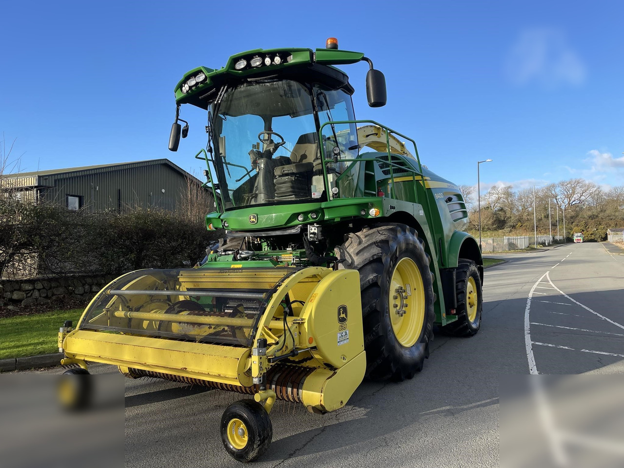 2018 JOHN DEERE 8400 - Forage harvester: picture 4 2018 JOHN DEERE 8400 - Forage harvester: picture 4