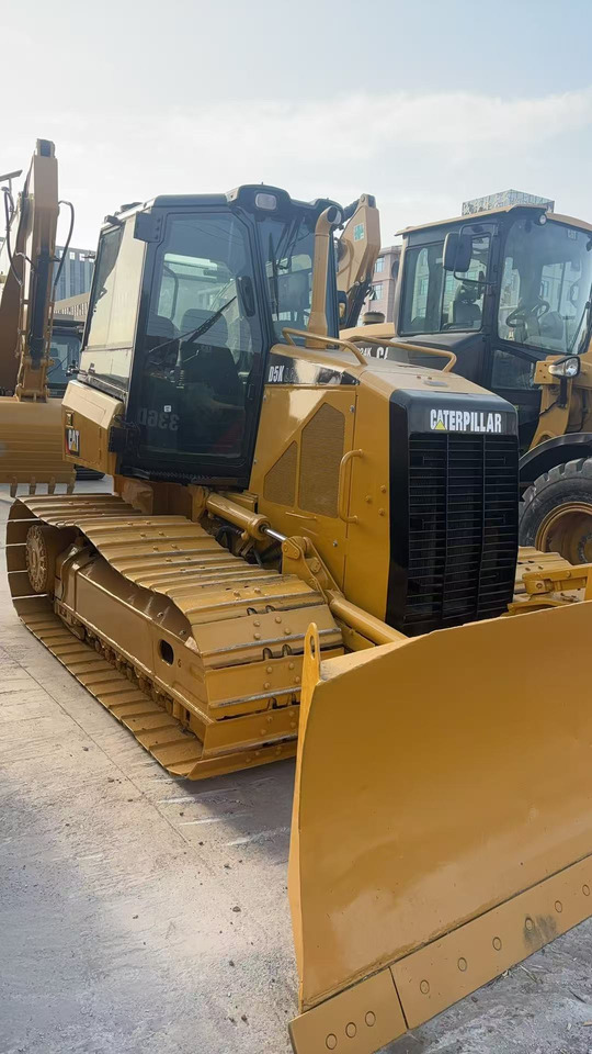 CATERPILLAR D5k diesel compact precision fuel-efficient cater bulldozer - Bulldozer: picture 2 CATERPILLAR D5k diesel compact precision fuel-efficient cater bulldozer - Bulldozer: picture 2