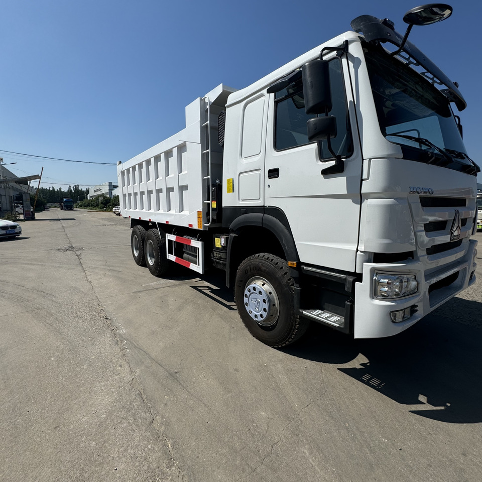 SINOTRUK howo 371 6x4 dump truck - Dumper: picture 3 SINOTRUK howo 371 6x4 dump truck - Dumper: picture 3
