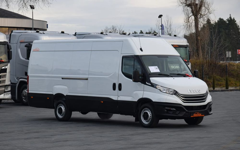 Iveco DAILY MAXI 35S14 / 2.3 - 140 KM / AUTOMAT HI-MATIC / NOWY MODEL / 3 OSOBY / DOSTAWCZE / BLASZAK / KAMERA COFANIA / TEMPOMAT / KLIMA / 2022 / SERWISOWANY / SPROWADZONY Z NIEMIEC - Panel van: picture 3 Iveco DAILY MAXI 35S14 / 2.3 - 140 KM / AUTOMAT HI-MATIC / NOWY MODEL / 3 OSOBY / DOSTAWCZE / BLASZAK / KAMERA COFANIA / TEMPOMAT / KLIMA / 2022 / SERWISOWANY / SPROWADZONY Z NIEMIEC - Panel van: picture 3