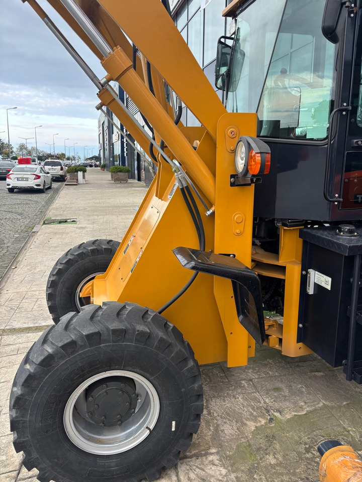 Excavator - Excavator: picture 1 Excavator - Excavator: picture 1