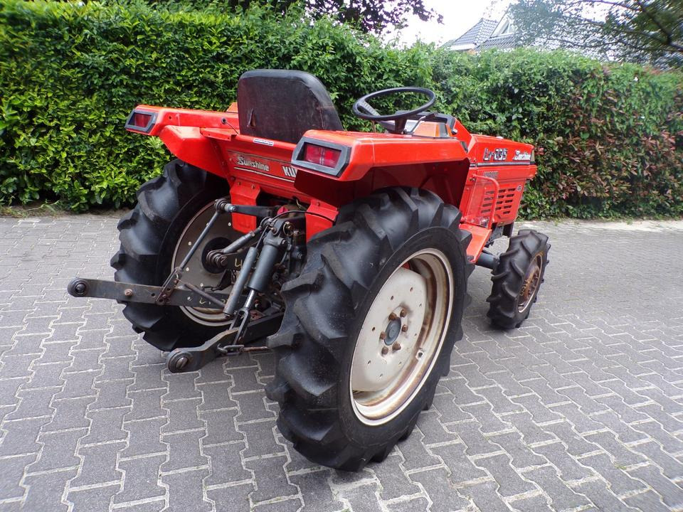 Kleintrakltor Kubota L1-235 - Compact tractor: picture 4 Kleintrakltor Kubota L1-235 - Compact tractor: picture 4