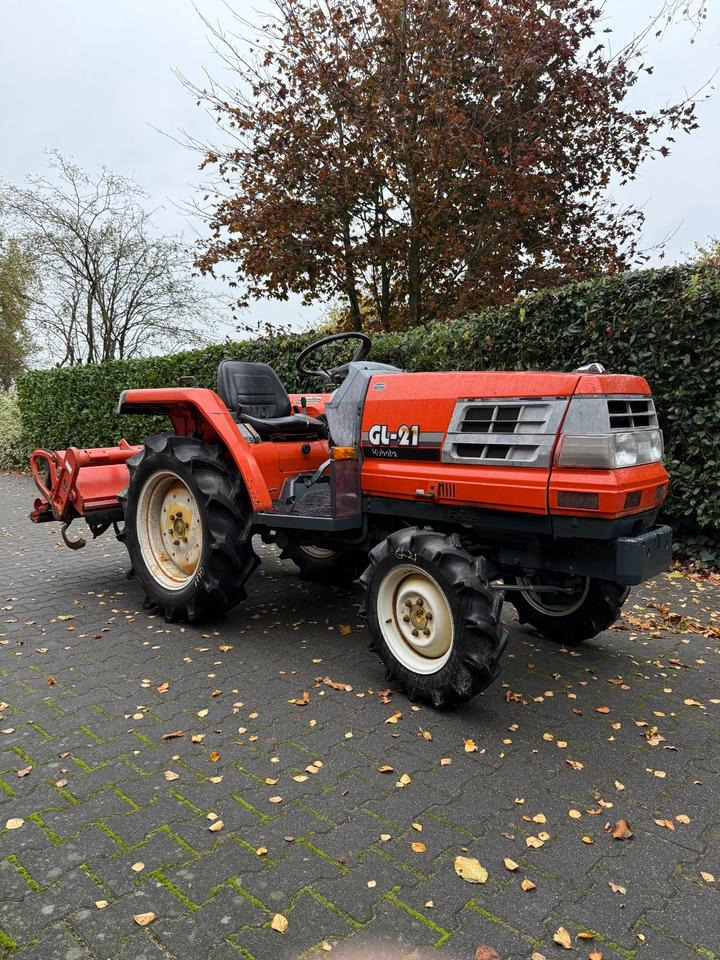 Kleintraktor Kubota GL-21 - Compact tractor: picture 2 Kleintraktor Kubota GL-21 - Compact tractor: picture 2