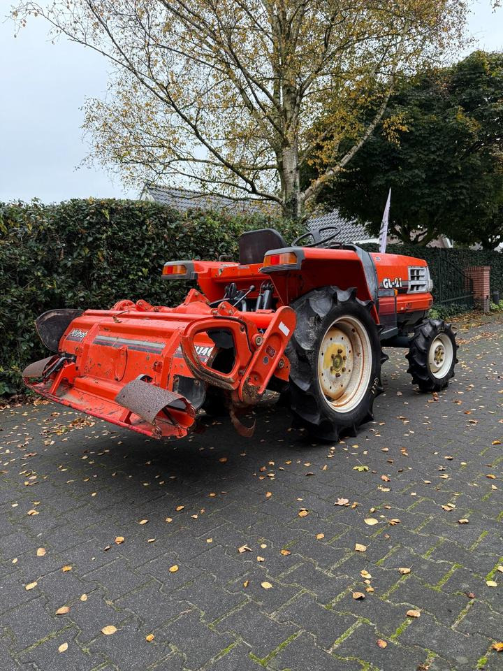 Kleintraktor Kubota GL-21 - Compact tractor: picture 3 Kleintraktor Kubota GL-21 - Compact tractor: picture 3