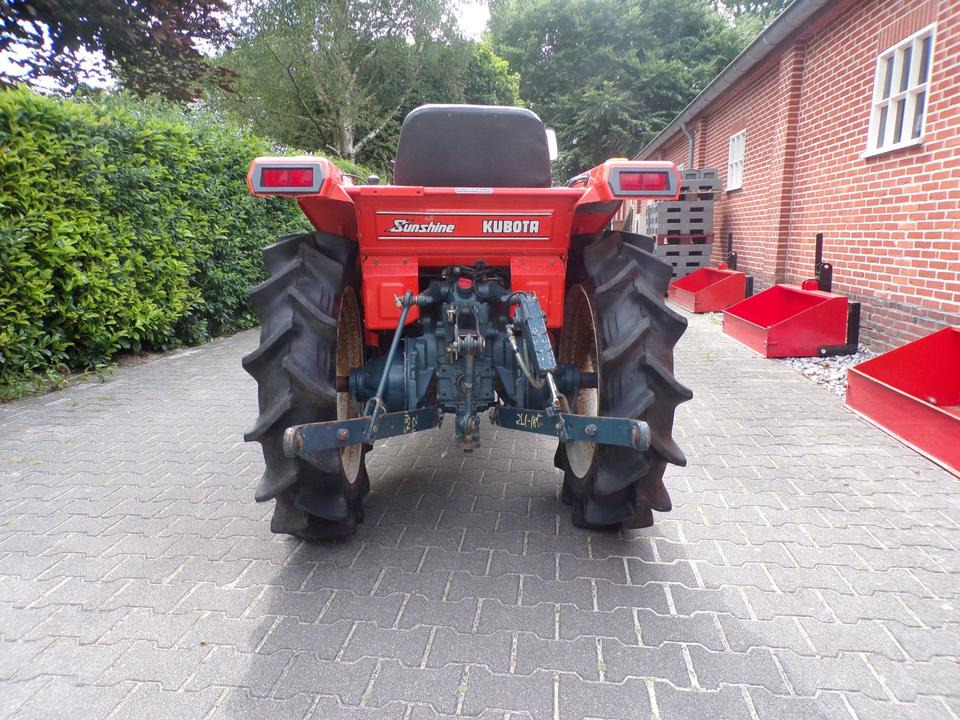 Kleintraktor Kubota ZL1-185 - Compact tractor: picture 5 Kleintraktor Kubota ZL1-185 - Compact tractor: picture 5