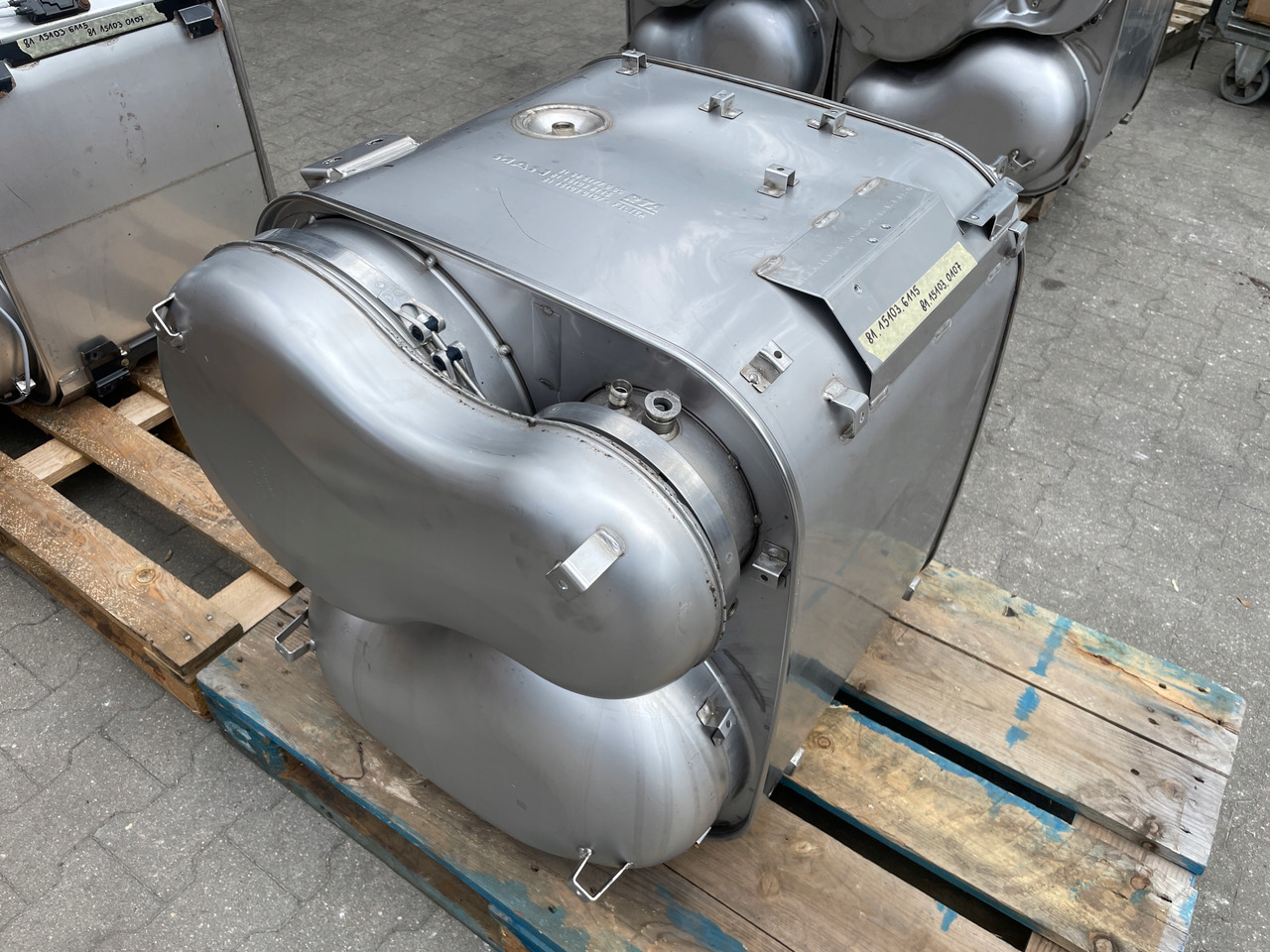 KATALIZATOR MAN TGX TGS EURO 6 DPF TŁUMIK WYDECH 81151036115 - Catalytic converter for Truck: picture 2 KATALIZATOR MAN TGX TGS EURO 6 DPF TŁUMIK WYDECH 81151036115 - Catalytic converter for Truck: picture 2