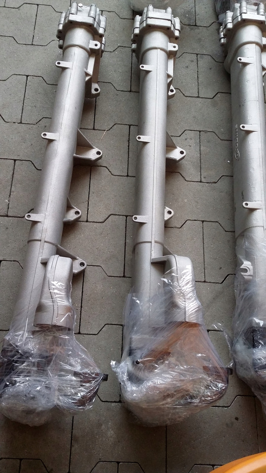 MAN F2000 TGA EGR TGX RECYRKULATOR D20,D26,D28 - EGR cooler for Truck: picture 4 MAN F2000 TGA EGR TGX RECYRKULATOR D20,D26,D28 - EGR cooler for Truck: picture 4