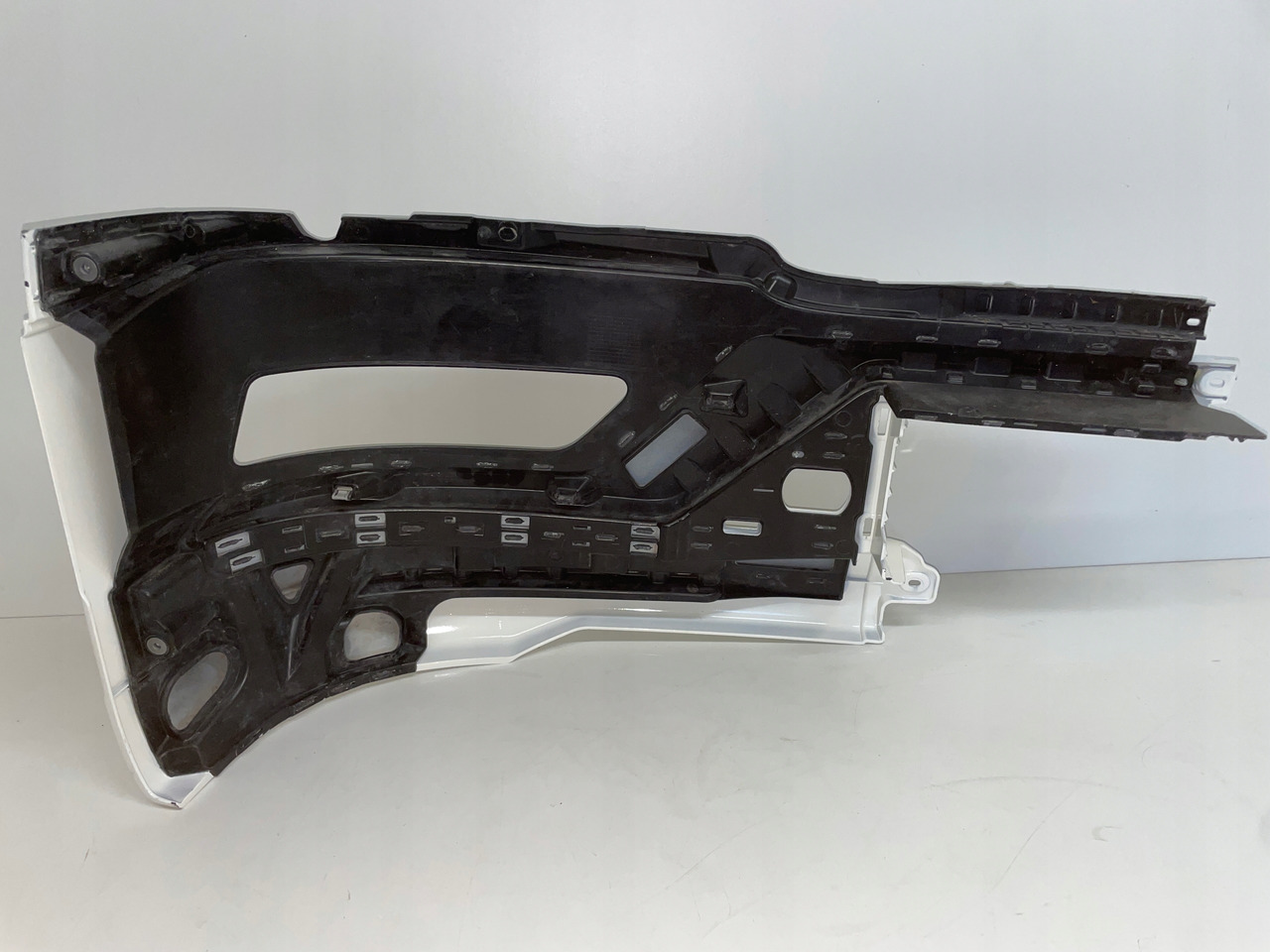 PRAWA OSŁONA NA HALOGEN ZDERZAK MAN TG3 TGX 3 81416142276 - Bumper for Truck: picture 4 PRAWA OSŁONA NA HALOGEN ZDERZAK MAN TG3 TGX 3 81416142276 - Bumper for Truck: picture 4