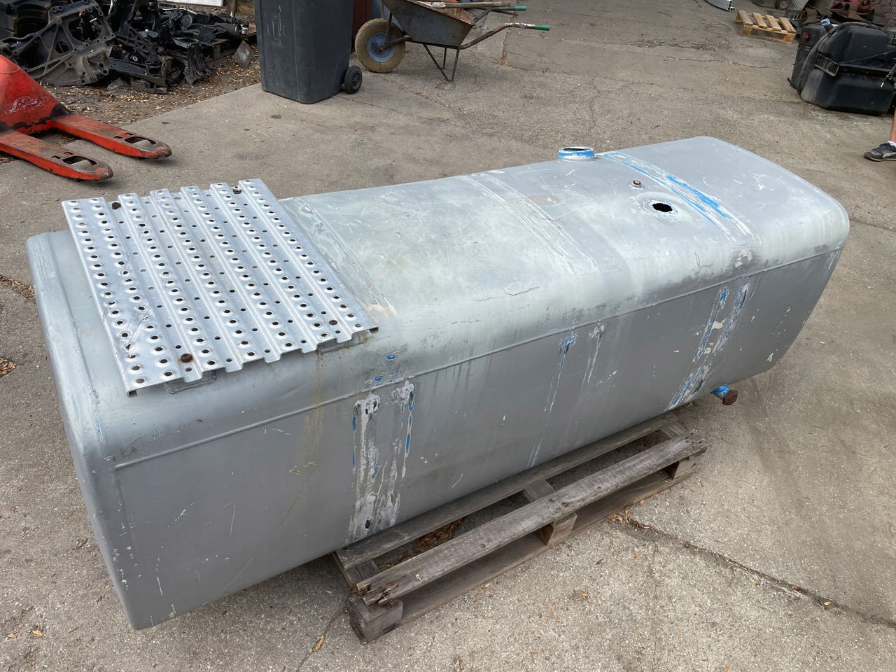 ZBIORNIK PALIWA MAN TGA TGX 910 L 81122015672 - Fuel tank for Truck: picture 5 ZBIORNIK PALIWA MAN TGA TGX 910 L 81122015672 - Fuel tank for Truck: picture 5