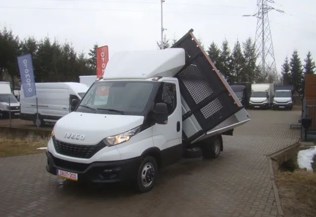 Iveco DAILY 35 C 15 3.5T 4.60M 3.5T NA HAKU CLIMATRONIC - Tipper van: picture 1 Iveco DAILY 35 C 15 3.5T 4.60M 3.5T NA HAKU CLIMATRONIC - Tipper van: picture 1