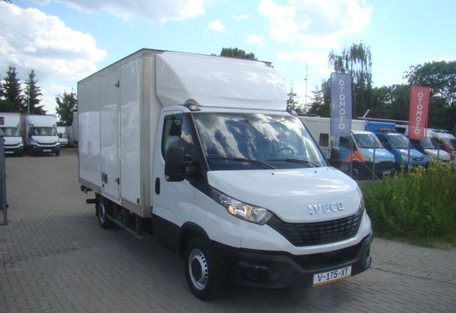 Iveco DAILY 35 S 16 3.0TDI WINDA 3.5T 4.20M - Box van: picture 4 Iveco DAILY 35 S 16 3.0TDI WINDA 3.5T 4.20M - Box van: picture 4