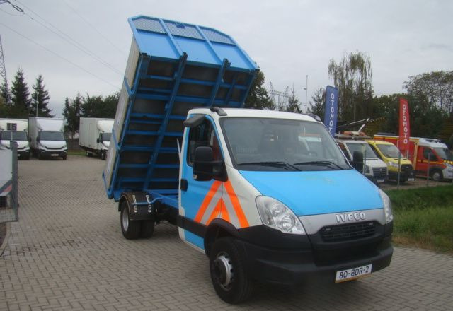 Iveco DAILY 70 C 15 3.0TDI 3.5T 3.65M WYWROTKA - Tipper van: picture 3 Iveco DAILY 70 C 15 3.0TDI 3.5T 3.65M WYWROTKA - Tipper van: picture 3