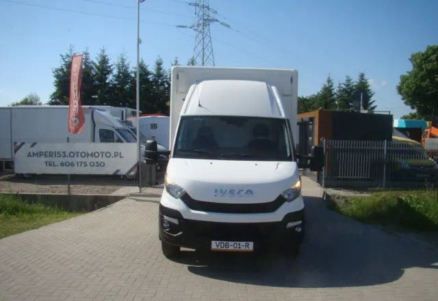 Iveco DAILY 70 C 18 3.0TDI 5.45M WINDA 1000KG - Box van: picture 2 Iveco DAILY 70 C 18 3.0TDI 5.45M WINDA 1000KG - Box van: picture 2