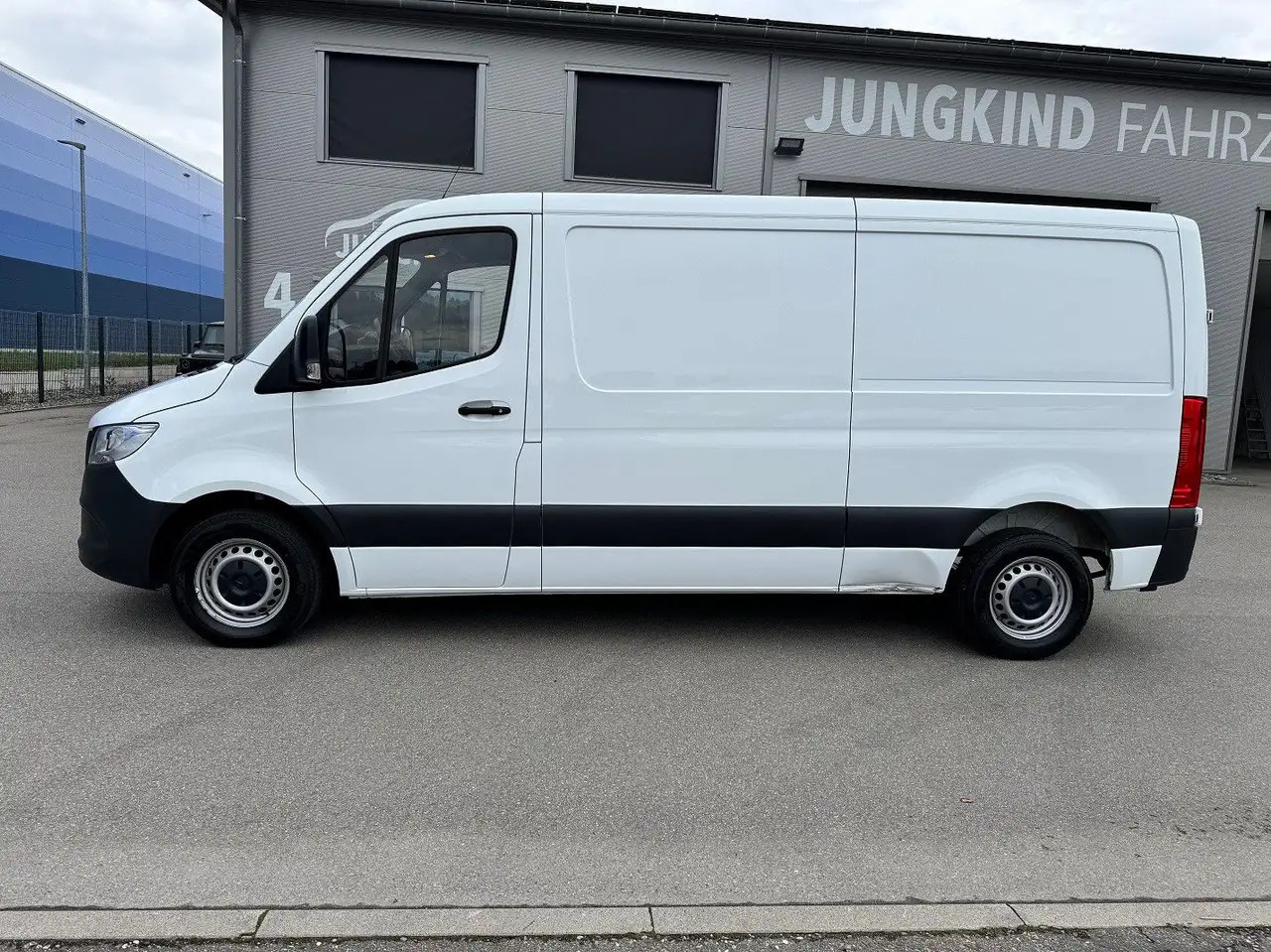 Mercedes-Benz Sprinter 215 CDI Flach Lang Klima FWD - Panel van: picture 3 Mercedes-Benz Sprinter 215 CDI Flach Lang Klima FWD - Panel van: picture 3