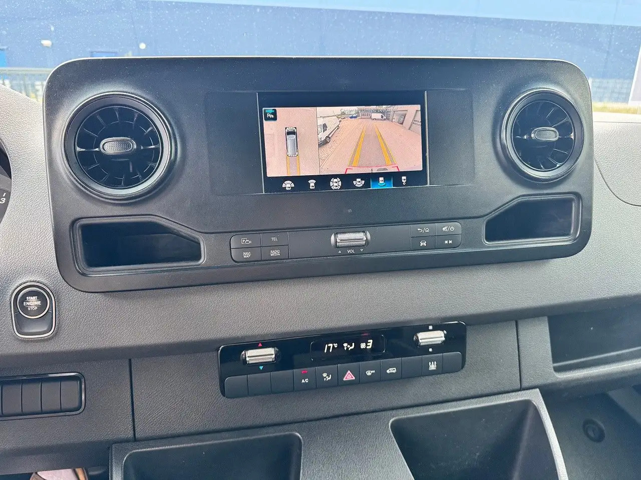 Leasing of Mercedes-Benz Sprinter 319 CDI Mixto Lang Hoch Klima AHK Mercedes-Benz Sprinter 319 CDI Mixto Lang Hoch Klima AHK: picture 12 Leasing of Mercedes-Benz Sprinter 319 CDI Mixto Lang Hoch Klima AHK Mercedes-Benz Sprinter 319 CDI Mixto Lang Hoch Klima AHK: picture 12