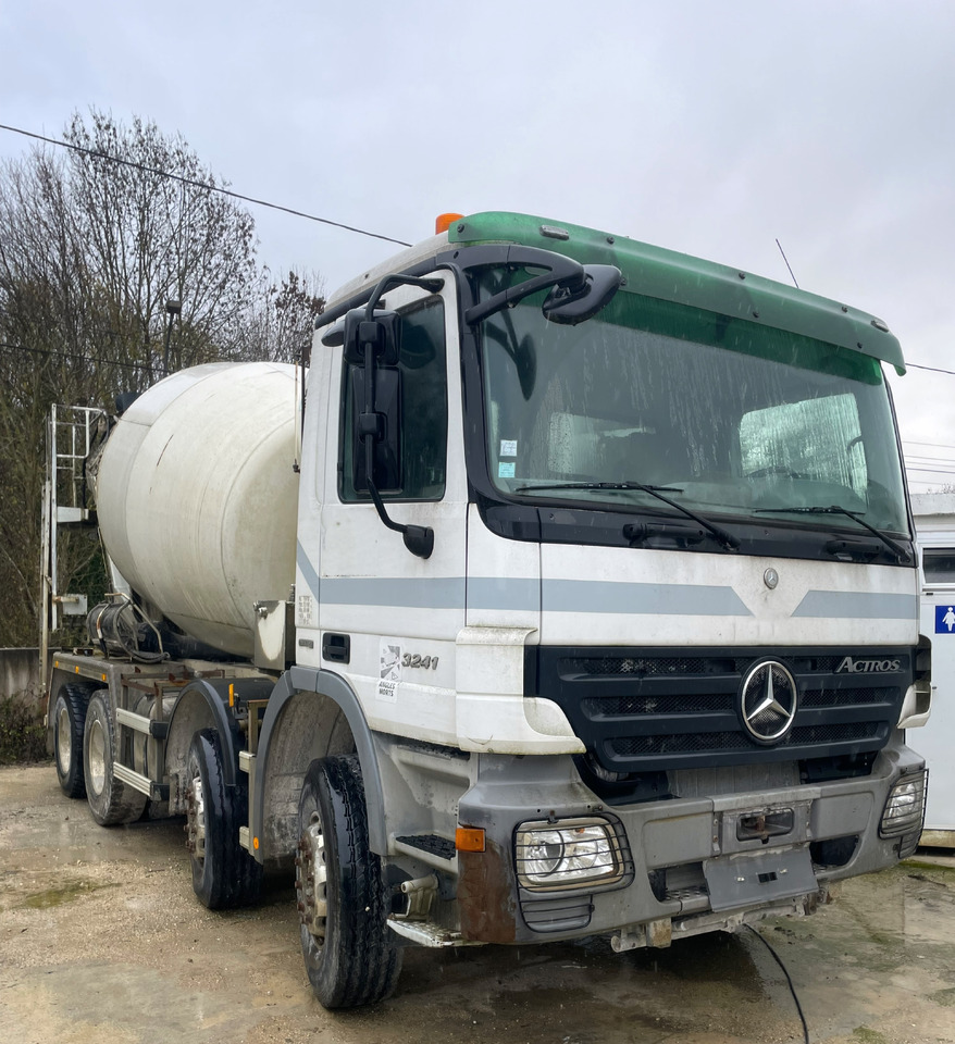 Mercedes Actros 3241 - Concrete mixer truck: picture 1 Mercedes Actros 3241 - Concrete mixer truck: picture 1
