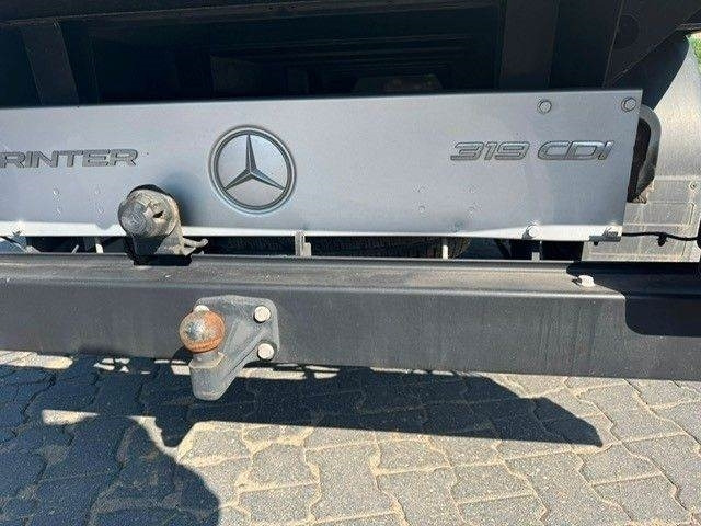 Flatbed van Mercedes-Benz 319 CDI: picture 10 Flatbed van Mercedes-Benz 319 CDI: picture 10