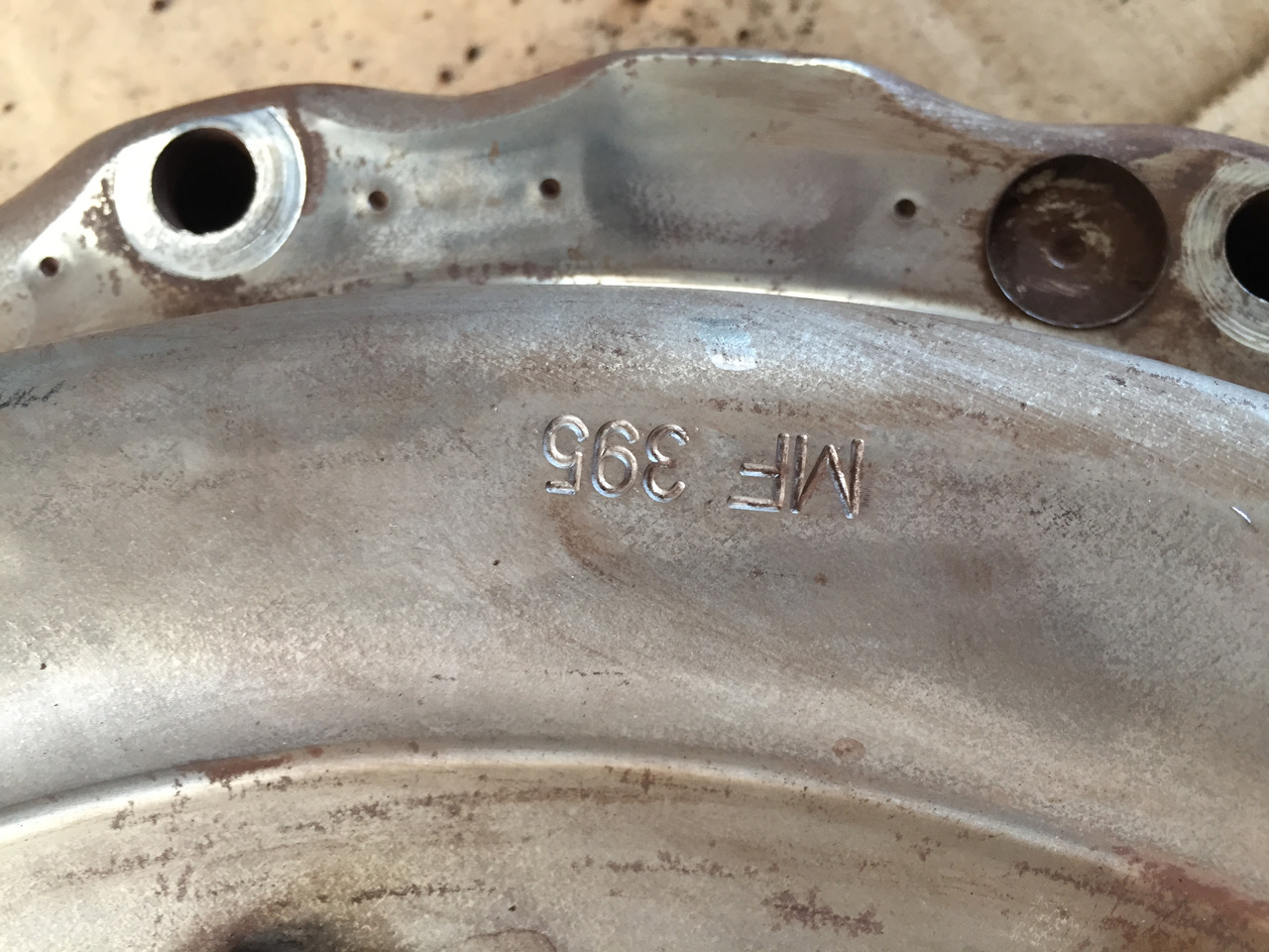 Gebrauchte Kupplungsdruckplatte MB Axor 1824, Motor Typ : OM 906 LA, Artikel - Nr. : A 007 250 15 04 - Clutch cover for Truck: picture 3 Gebrauchte Kupplungsdruckplatte MB Axor 1824, Motor Typ : OM 906 LA, Artikel - Nr. : A 007 250 15 04 - Clutch cover for Truck: picture 3