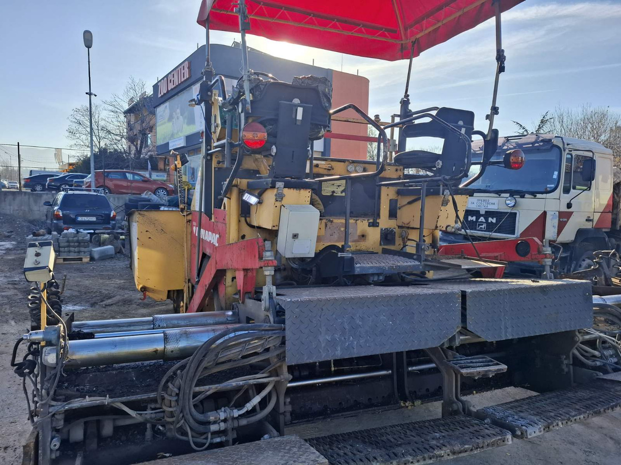 Dynapac F8-4W - Asphalt paver: picture 1 Dynapac F8-4W - Asphalt paver: picture 1