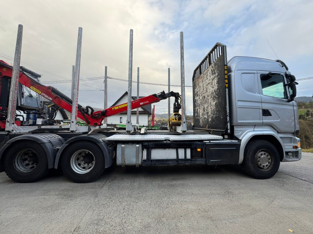 SCANIA R580 - Timber truck, Crane truck: picture 3 SCANIA R580 - Timber truck, Crane truck: picture 3