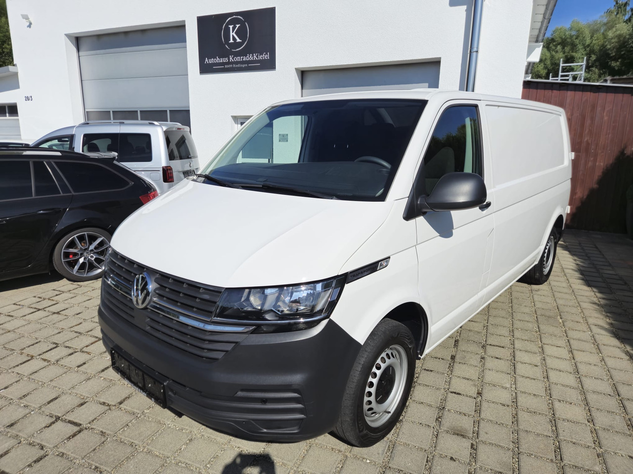 VOLKSWAGEN T6.1 Transporter Kasten lang FWD - Panel van: picture 1 VOLKSWAGEN T6.1 Transporter Kasten lang FWD - Panel van: picture 1