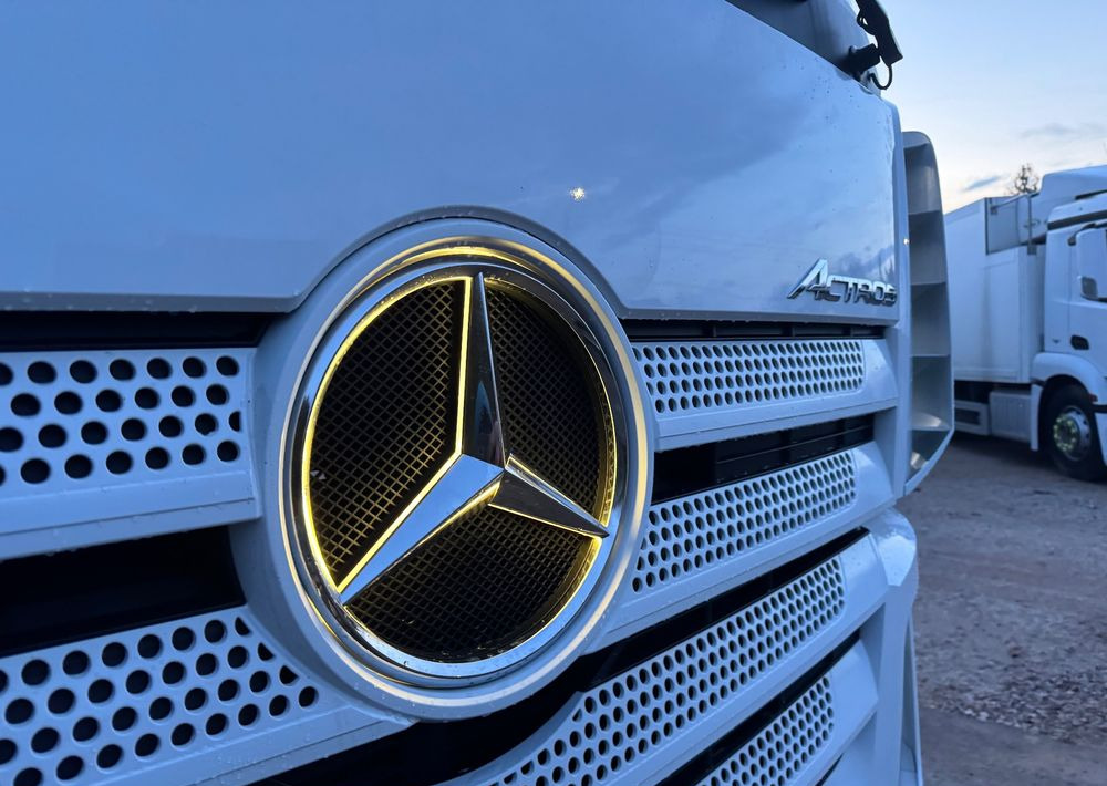 Mercedes-Benz ACTROS / 2553 / ACC / E 6 / MP 5 /TIPPER, BDF ,WYWROT / RETARDER/ GIGA SPACE/Niski Przebieg 366 Tys Km! ASO - Box truck: picture 3 Mercedes-Benz ACTROS / 2553 / ACC / E 6 / MP 5 /TIPPER, BDF ,WYWROT / RETARDER/ GIGA SPACE/Niski Przebieg 366 Tys Km! ASO - Box truck: picture 3