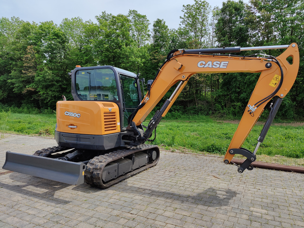 Leasing of Case CX60C Case CX60C: picture 6 Leasing of Case CX60C Case CX60C: picture 6