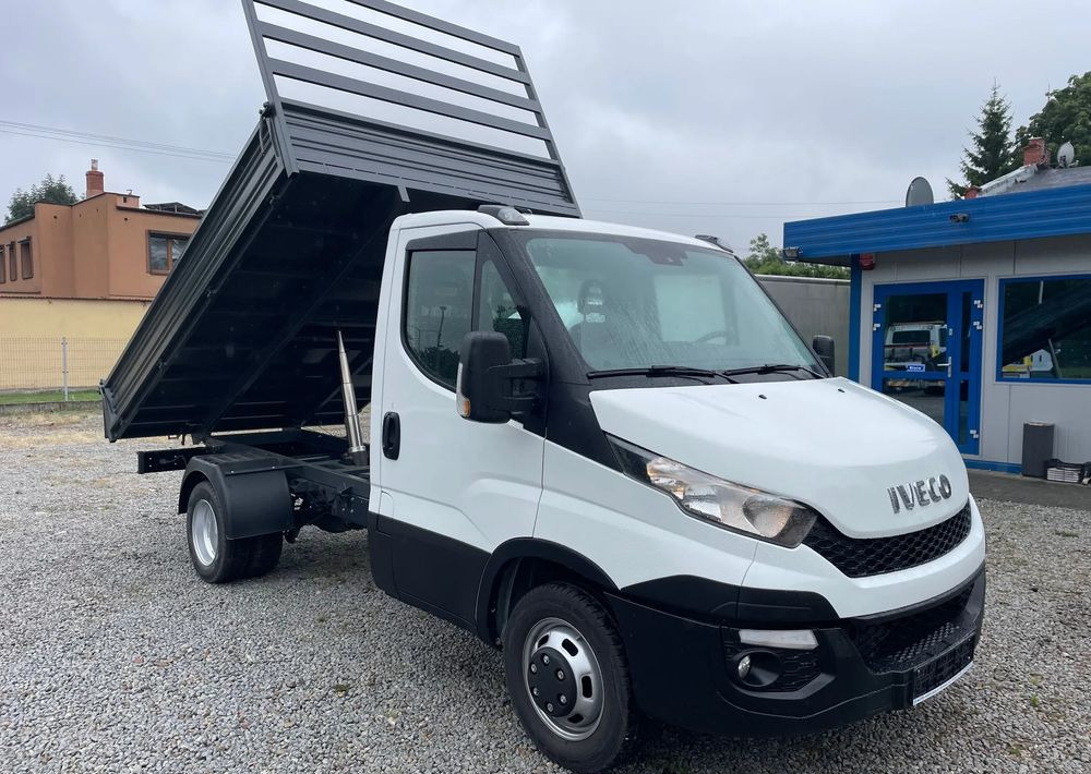 Iveco Daily 40C17 Wywrotka 3,60m 2014r - Tipper van: picture 3 Iveco Daily 40C17 Wywrotka 3,60m 2014r - Tipper van: picture 3