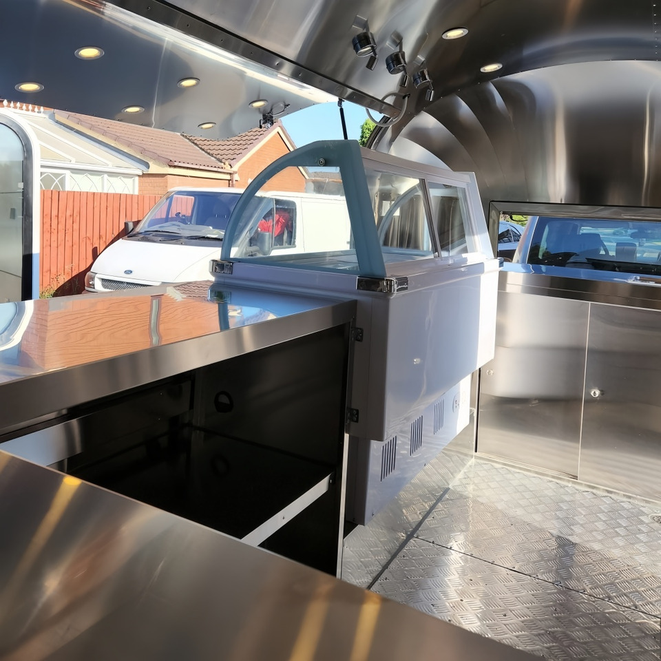 Oulead 05 - Vending trailer: picture 5 Oulead 05 - Vending trailer: picture 5