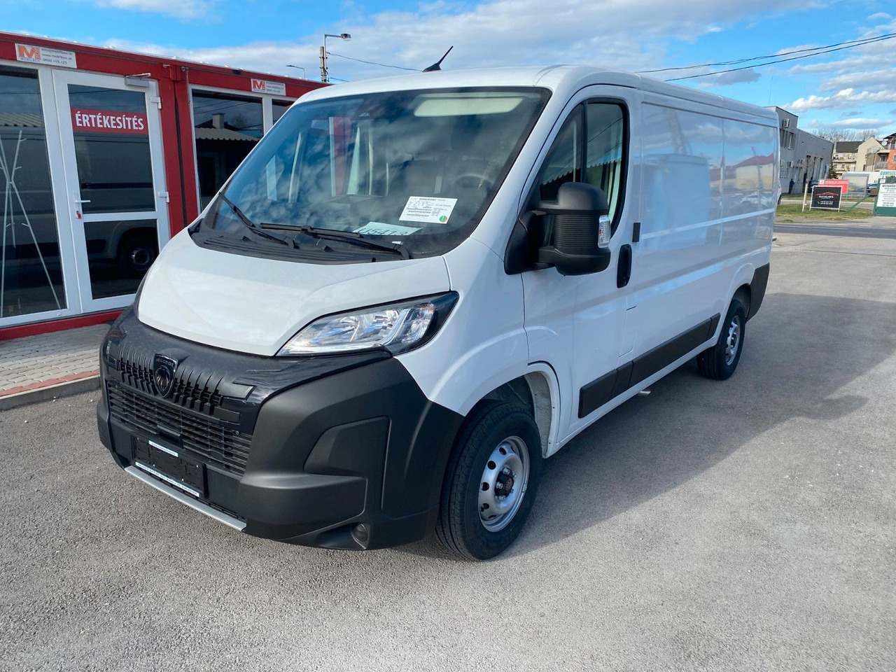 Peugeot Boxer - Small van: picture 3 Peugeot Boxer - Small van: picture 3