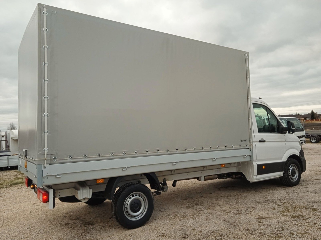 Volkswagen Crafter L4 Pritsche und Plane 140Ps SOFORT - Curtain side van: picture 5 Volkswagen Crafter L4 Pritsche und Plane 140Ps SOFORT - Curtain side van: picture 5