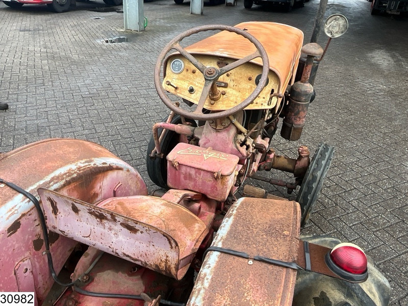 Farm tractor Energic: picture 7 Farm tractor Energic: picture 7