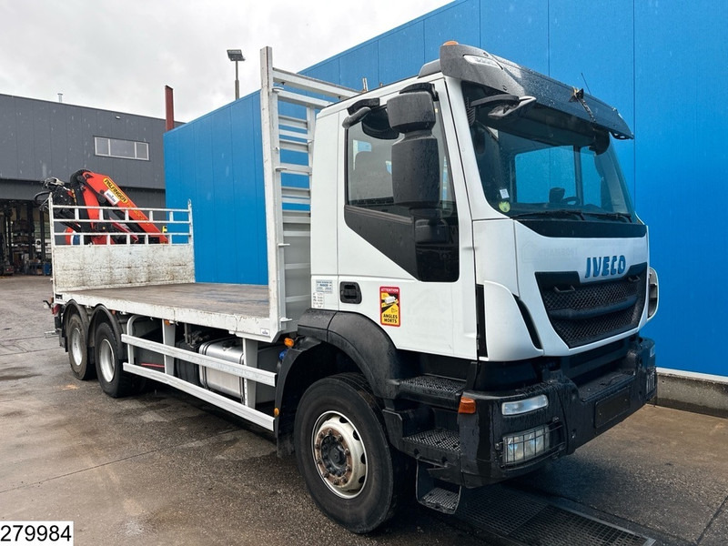 Iveco 260T41 6X4, EURO 6, Steel suspension, Palfinger - Dropside/ Flatbed truck, Crane truck: picture 3 Iveco 260T41 6X4, EURO 6, Steel suspension, Palfinger - Dropside/ Flatbed truck, Crane truck: picture 3