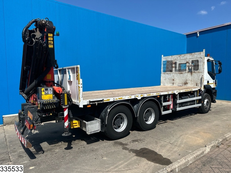Iveco Trakker 360 6X4, EURO 6, Palfinger, Remote - Dropside/ Flatbed truck, Crane truck: picture 3 Iveco Trakker 360 6X4, EURO 6, Palfinger, Remote - Dropside/ Flatbed truck, Crane truck: picture 3