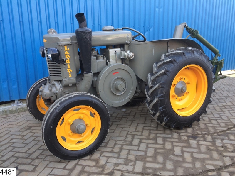 Landini Velite 2WD - Farm tractor: picture 2 Landini Velite 2WD - Farm tractor: picture 2