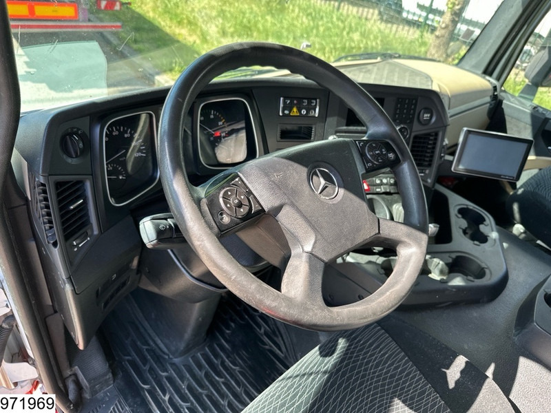 Mercedes-Benz Actros 1843 EURO 6, Lohr, Multilohr, Retarder, Combi - Autotransporter truck: picture 5 Mercedes-Benz Actros 1843 EURO 6, Lohr, Multilohr, Retarder, Combi - Autotransporter truck: picture 5