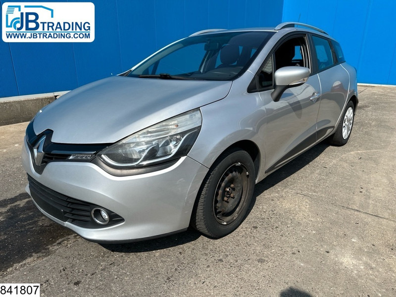 Renault Estate 2.0 Clio - Car: picture 1 Renault Estate 2.0 Clio - Car: picture 1