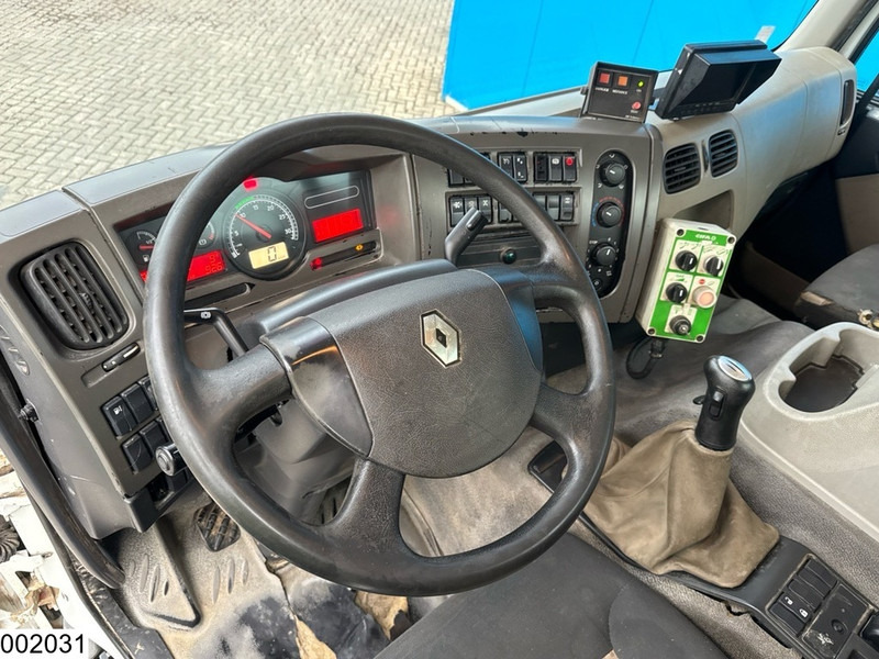 Renault Kerax 410 Dxi 8x4, EURO 4, 9m3, Steel suspension - Concrete mixer truck: picture 5 Renault Kerax 410 Dxi 8x4, EURO 4, 9m3, Steel suspension - Concrete mixer truck: picture 5