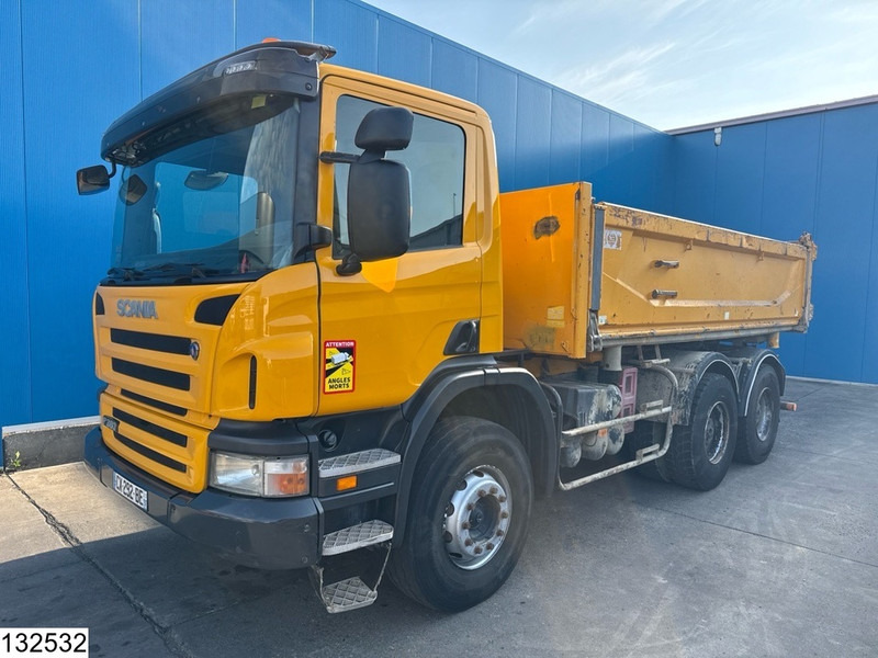 Scania P 380 6x4, Manual, Steelsuspension - Tipper: picture 3 Scania P 380 6x4, Manual, Steelsuspension - Tipper: picture 3